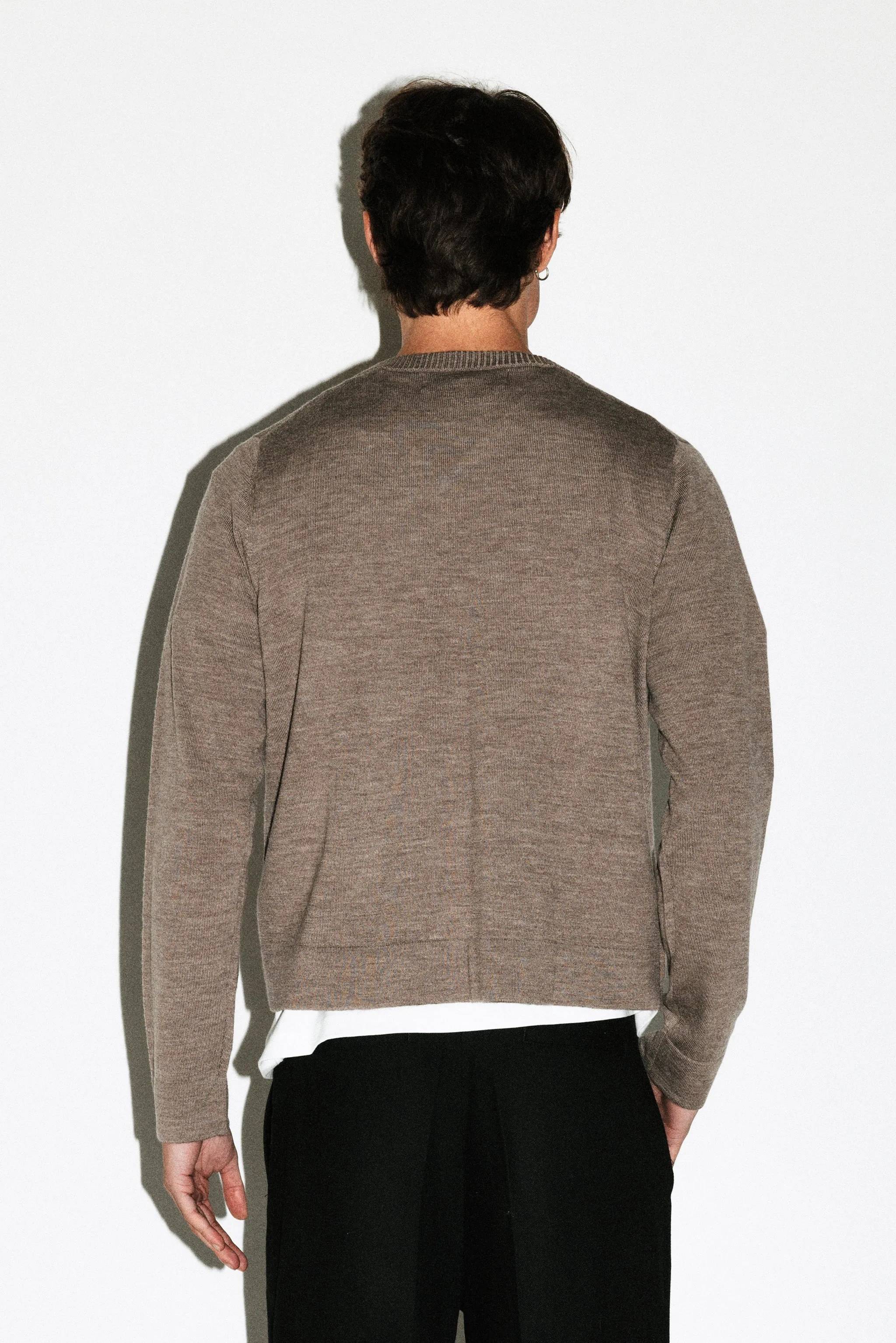 Hammer 90s Fit V-Neck Sweater  |  Oat