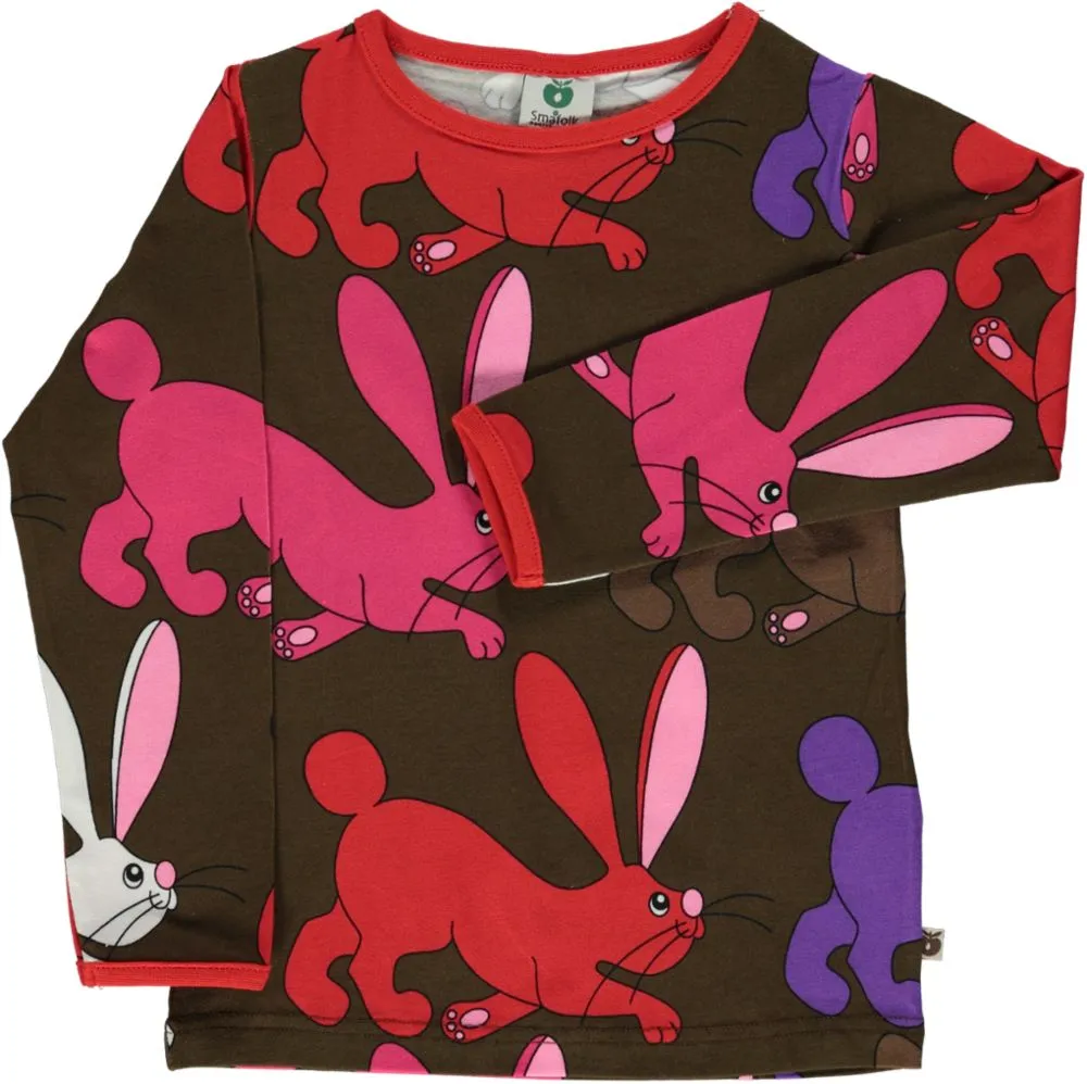 Long-sleeved blouse with rabbit