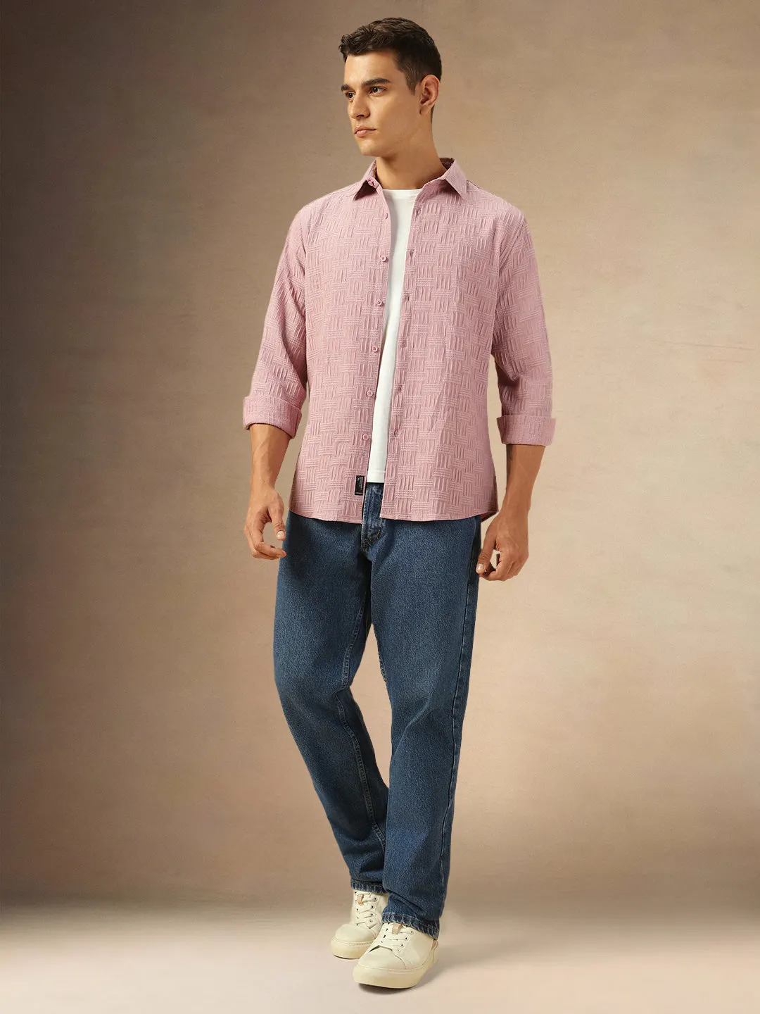 Men's DustyPink Textured Full Sleeves Spread collar casual Shirt