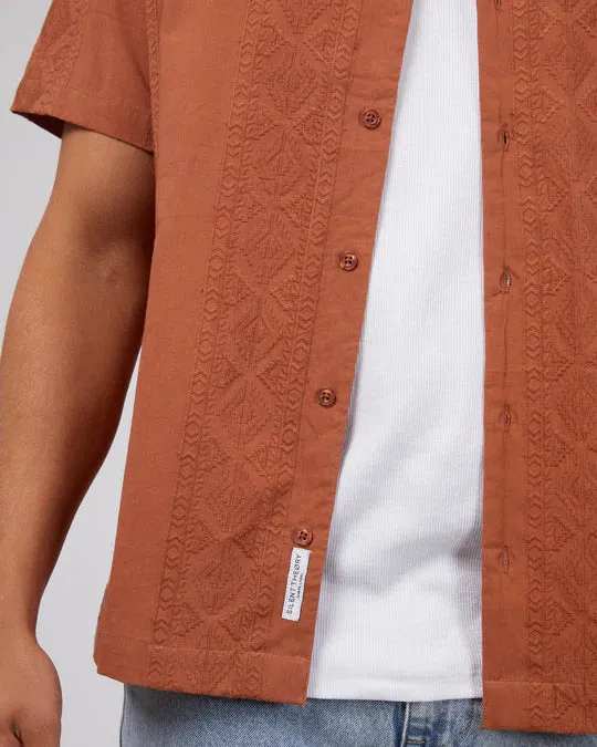 SILENT THEORY - Hendrick SS Shirt - TAN