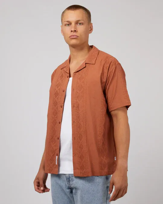 SILENT THEORY - Hendrick SS Shirt - TAN